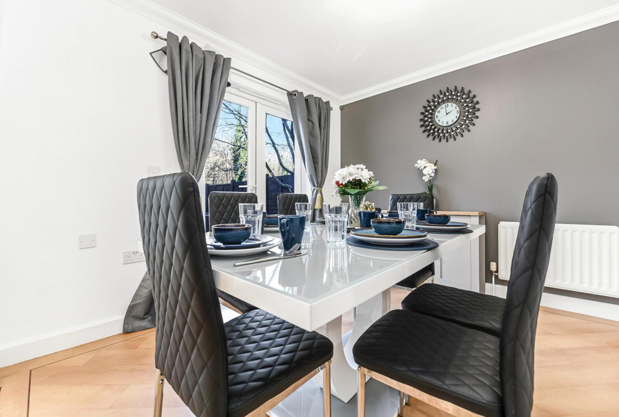 The Woodlands, Shortstay, Ideal For Families, Relocation, Contractors, Travel Stay Horley Exterior foto